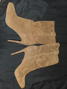 Donna Karan Women's Brown Suede Stiletto Booties - Stylish Ankle Boots